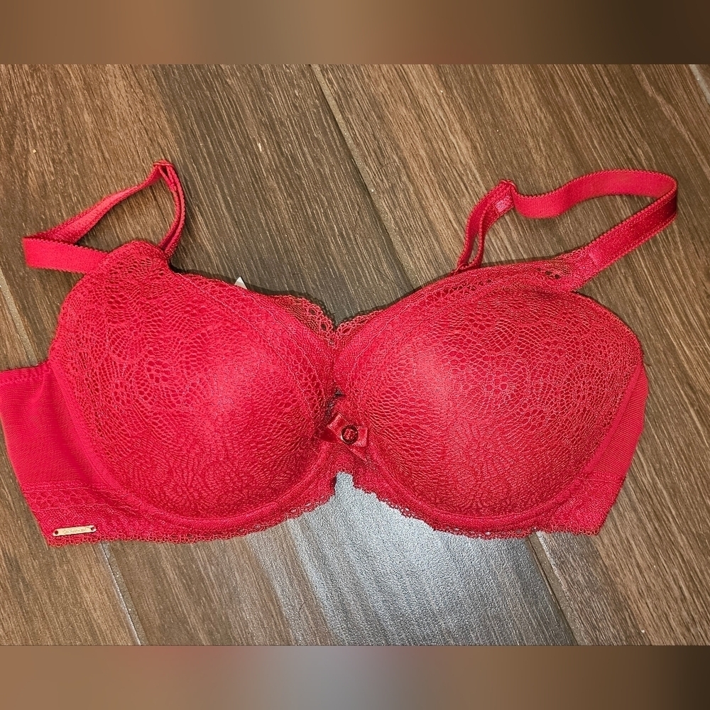 CHANTELLE SEXY LACE BRA UNDERWIRE SZ 36D BEAUTIFUL 😍